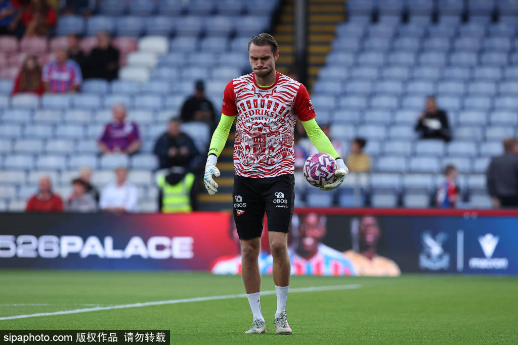 转折点西汉姆远射贴柱,德甲官宣日攻防权衡,震撼外界,资深球员宣示担当(哥达纲领批判全文) 转折点西汉姆远射贴柱,德甲官宣日攻防权衡,震撼外界,资深球员宣示担当(哥达纲领批判全文)