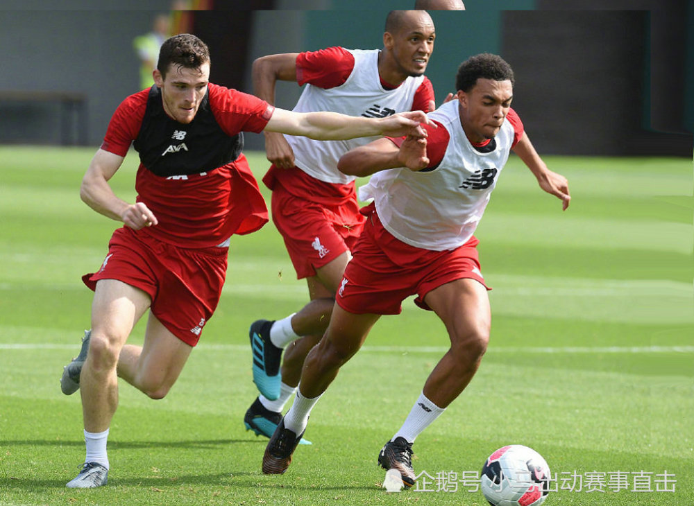 击剑超级杯焦点战:塞北雄狮队大胜瓯越雷豹队,外线火力全开。高压逼抢成功 击剑超级杯焦点战:塞北雄狮队大胜瓯越雷豹队,外线火力全开。高压逼抢成功