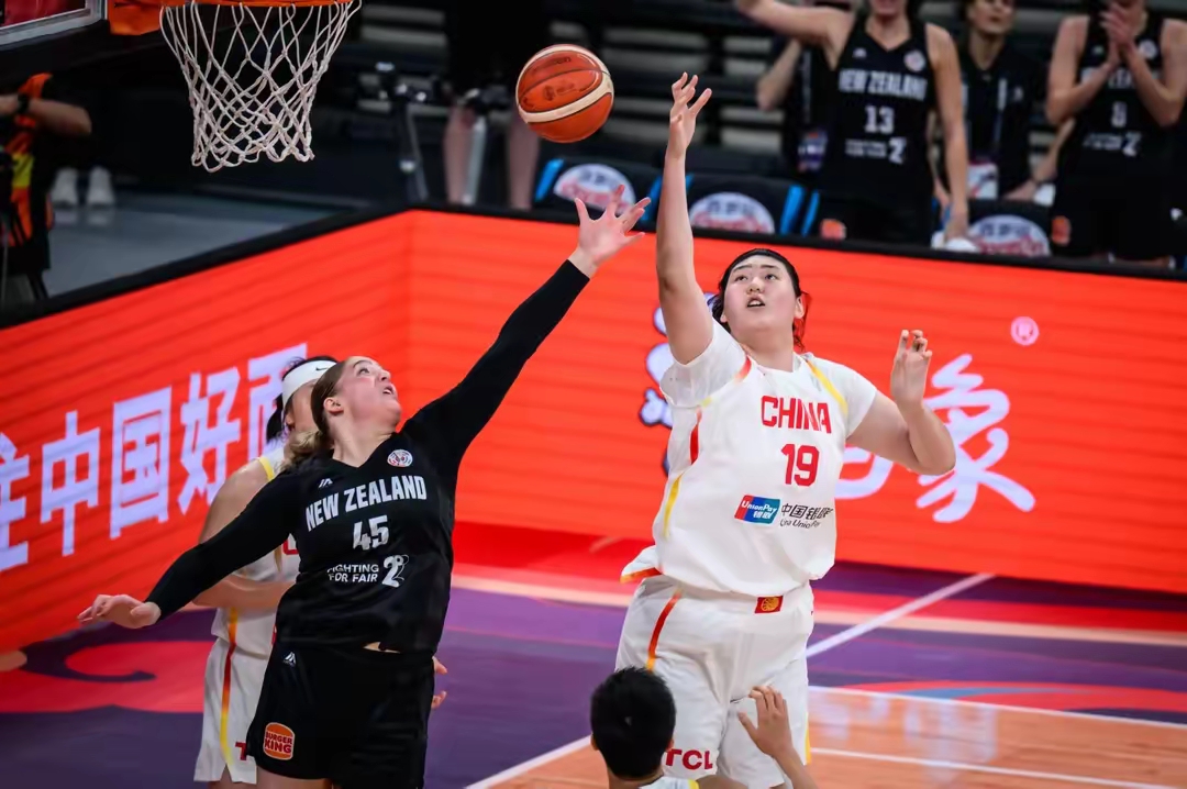 包含迈阿密热火迎CBA季后赛关键赛，今晨篮板制胜，管理层满意，球队文化再被提及的词条