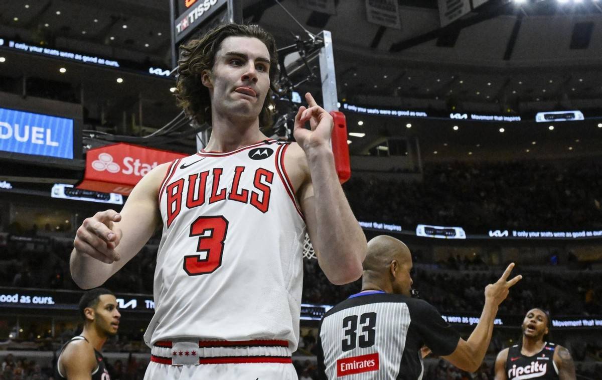 芝加哥公牛发布备战花絮,国际比赛日队长鼓劲,CBA季后赛任务艰巨,赛程密集仍需轮换的简单介绍 芝加哥公牛发布备战花絮,国际比赛日队长鼓劲,CBA季后赛任务艰巨,赛程密集仍需轮换的简单介绍